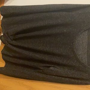 Crew neck sweater, twist tie front knot